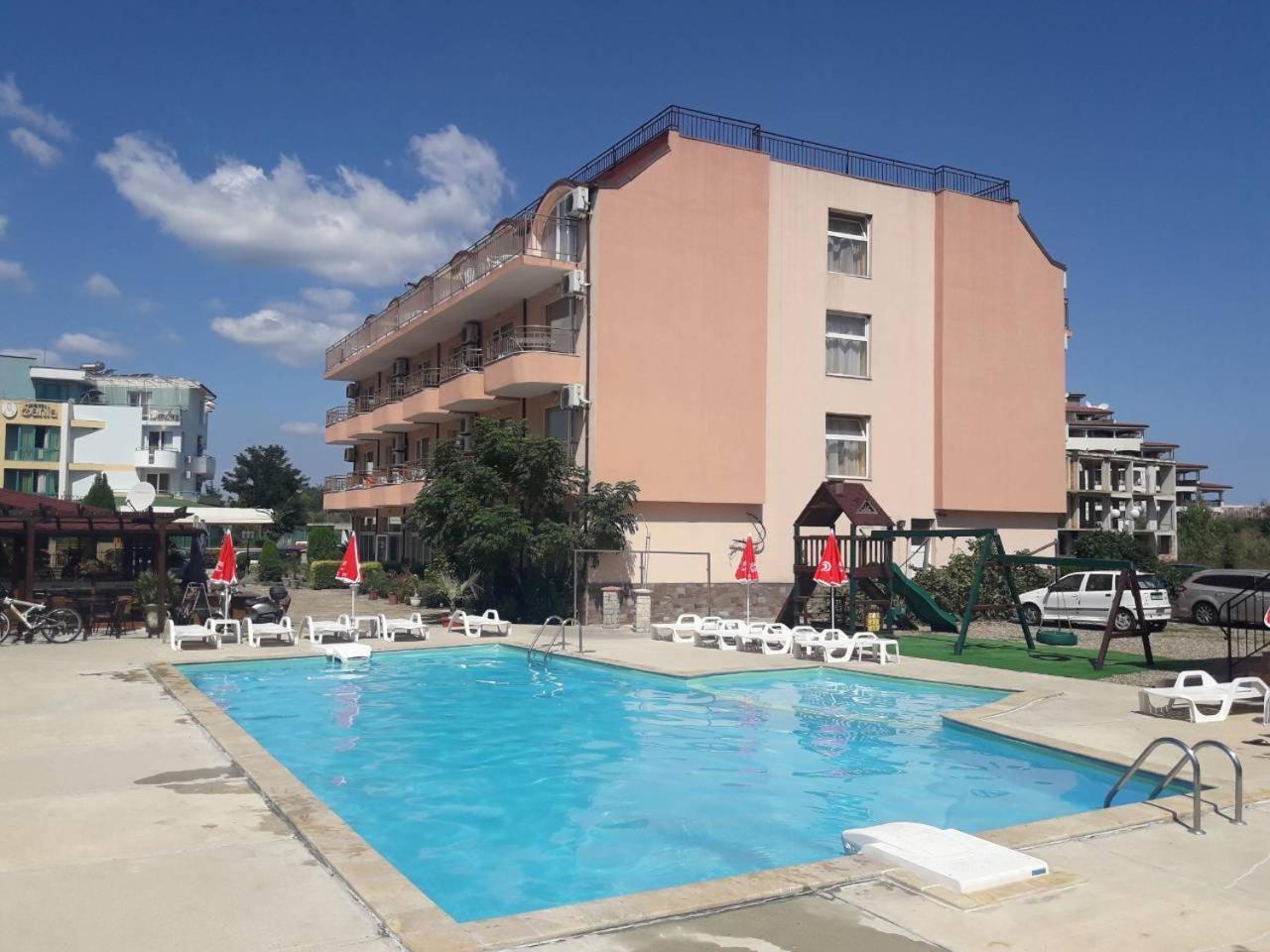 Black Sea - Breakfast, Pool & Free Parking 3* Obzor